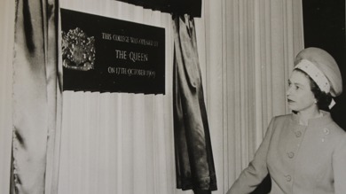 Image for news article: Platinum Jubilee: Queen officially opens Bilsborrow campus