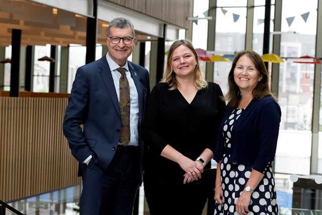 Vice Chancellor Professor Graham Baldwin, Head Of The Vet School Dr Heather Bacon And Alison Robinson, Principal Of Myerscough College (1)